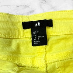 H&M❤ショートパンツ　レアカラー　レディース　短パン　ズボン　ボトムスの画像