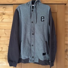 etnies パーカー