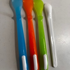 ベビー用品　　スプーンなどの画像