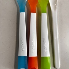 ベビー用品　　スプーンなどの画像