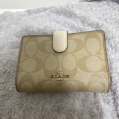 COACH 財布　二つ折り財布　
