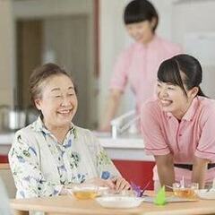 【未経験歓迎‼】私たちの施設で介護スタッフとして働いてみませんか？の画像