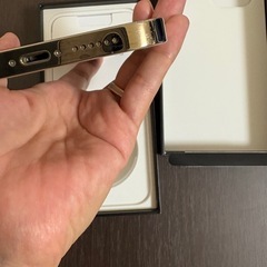 iPhone13promax 256GB ゴールドの画像