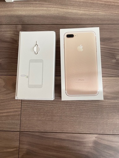 iPhone７plus 32GB 箱あり