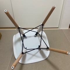 イームズチェア　ダイニングチェアの画像