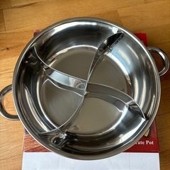 【値下げします！】お鍋の季節！4食火鍋の画像