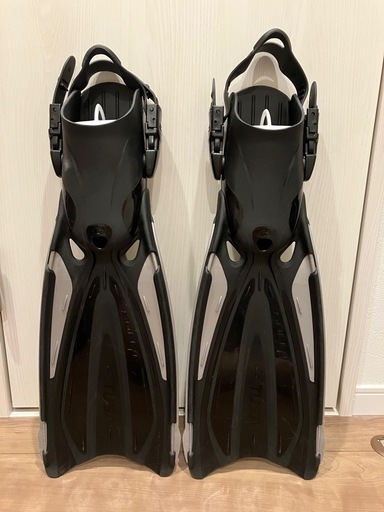 【美品】TUSA ダイビングフィン　サイズS