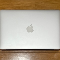 Apple MacBook