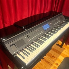 ヤマハ電子ピアノ　CVP-605PEの画像