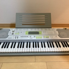電子ピアノ