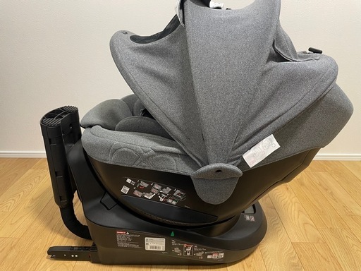 【チャイルドシート】エールべべ　クルット4i グレー