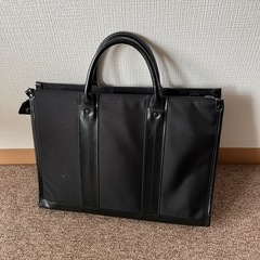 ビジネスバッグの画像