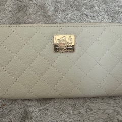 ラガバジェリー財布