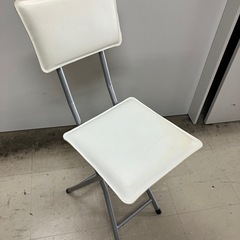 取引場所 南観音 K2410-456 背付きスツール 汚れキズあり