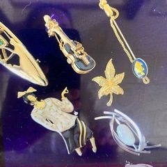 24個 ブローチ ドイツ製 洋銀 刻印あり アクセサリー 大量 セット まとめての画像