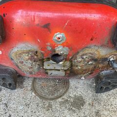 エアーコンプレッサー　ジャンク　穴あきの画像