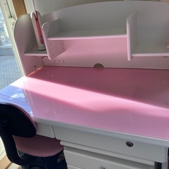 ⭐️学習机⭐️東京インテリア⭐️真っ白な机になります