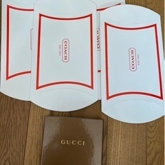 GUCCI VUITTON  袋、箱の画像