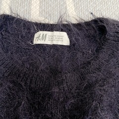 H＆M 130cmニットの画像