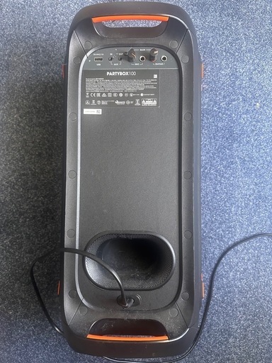 JBL 100 party Box(パーティボックス)