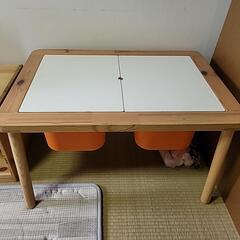 IKEA　キッズデスク