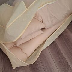 タブル組布団・枕２