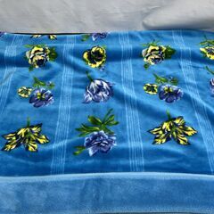 高級暖かブランド毛布！美品 KENZO ケンゾー アクリル毛布 140×200cm シングル アクリル100％ ブルー 花柄 寝具 ②の画像