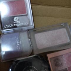 アイシャドウ色々セットの画像