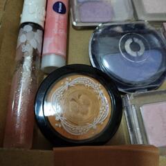 アイシャドウ色々セットの画像