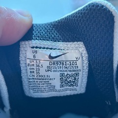 NIKEスニーカーテック　ヘラの画像
