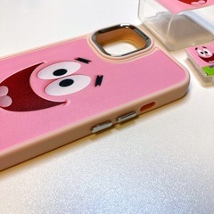 【新品】スポンジボブ　iPhone13 ケース＆充電器カバー 2種セットの画像