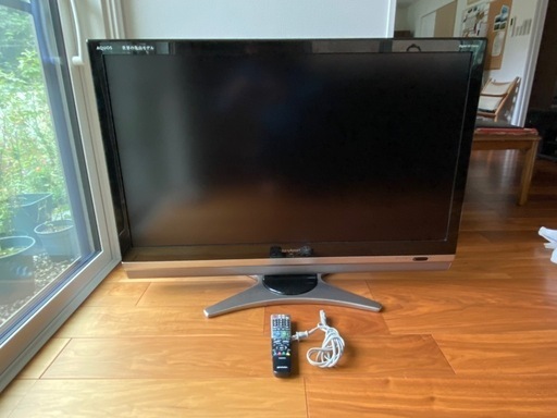 シャープAQUOS 46型