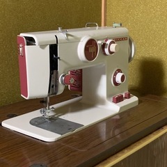 激レア品　riccar ミシンの画像