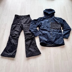 DLITE ディライト スノーボード・スキーウェア ジャケット　パンツ 美品】DLITE ディライト スノーボード・スキーウェア ジャケット パンツ