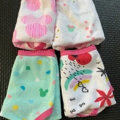 新品　女の子　パンツ　コストコ　　ディズニー　ミッキー