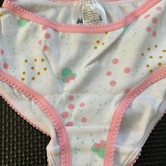 新品　女の子　パンツ　コストコ　　ディズニー　ミッキーの画像