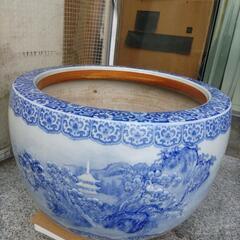 【引取先決まりました！】 染付 火鉢 メダカ鉢 火鉢 睡蓮鉢 山...