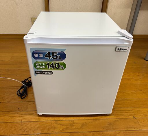 ノンフロン冷蔵庫　ミニ冷蔵庫　45L　SR-A45NE3　エ2スケイジャパン　241016+02