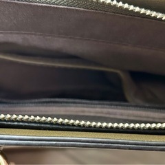 ＜美品♪＞ハンドバッグ　カーキー色　スカーフの画像