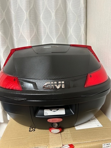 GIVE ボックス