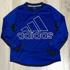 あまり着ずにサイズアウトしました　150