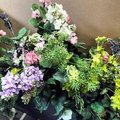 (2410FB5)◆造花付プランター◆W60cm×D24.5cm×H26cm◆の画像
