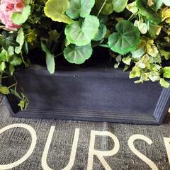 (2410FB5)◆造花付プランター◆W60cm×D24.5cm×H26cm◆の画像