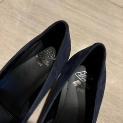 ナンバートゥエンティワン　　スエードパンプスの画像