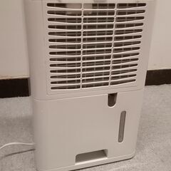 コンパクト除湿器の画像