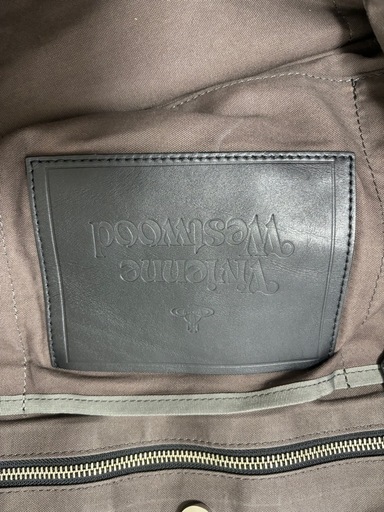 Vivienne Westwood 牛革バッグ