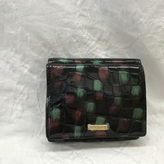 BARCOS/牛革型押しコンパクトウォレットの画像