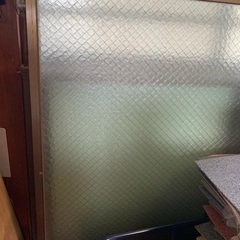 窓ガラス