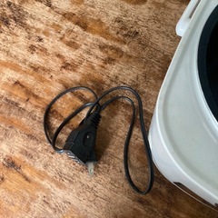 アイリスオーヤマ　極厚火釜　5合の画像