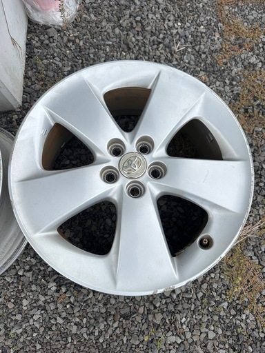 プリウス　純正
アルミホイールのみ　4本